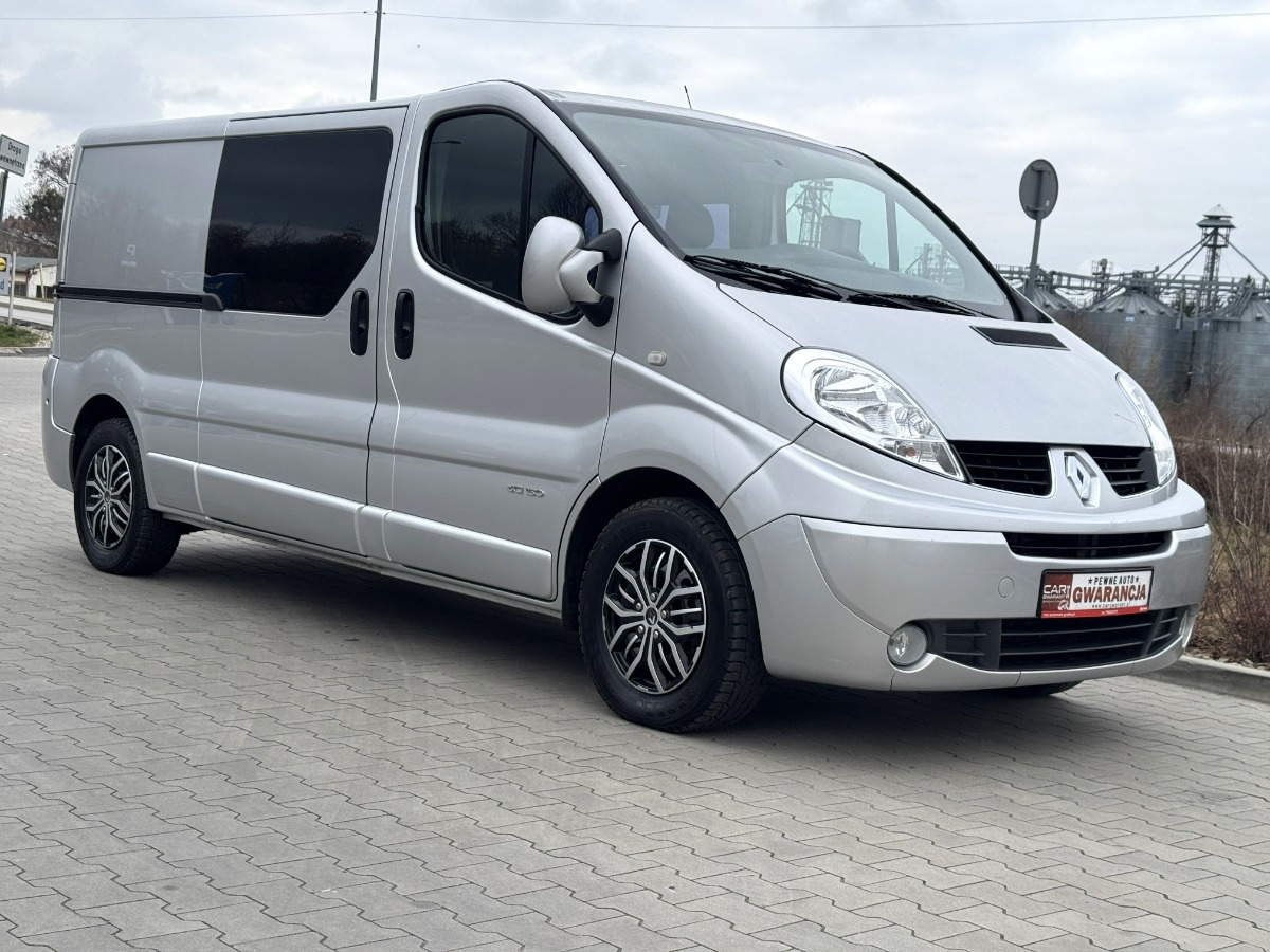 Renault Trafic 2.5 DCI 150KM L2 LONG Brygadówka Niski przebieg JAK NOWY NAVI - Carrinha cabine dupla: foto 2 Renault Trafic 2.5 DCI 150KM L2 LONG Brygadówka Niski przebieg JAK NOWY NAVI - Carrinha cabine dupla: foto 2