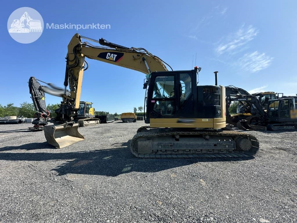 Locação financeira de CAT 325 FL CR  CAT 325 FL CR: foto 11