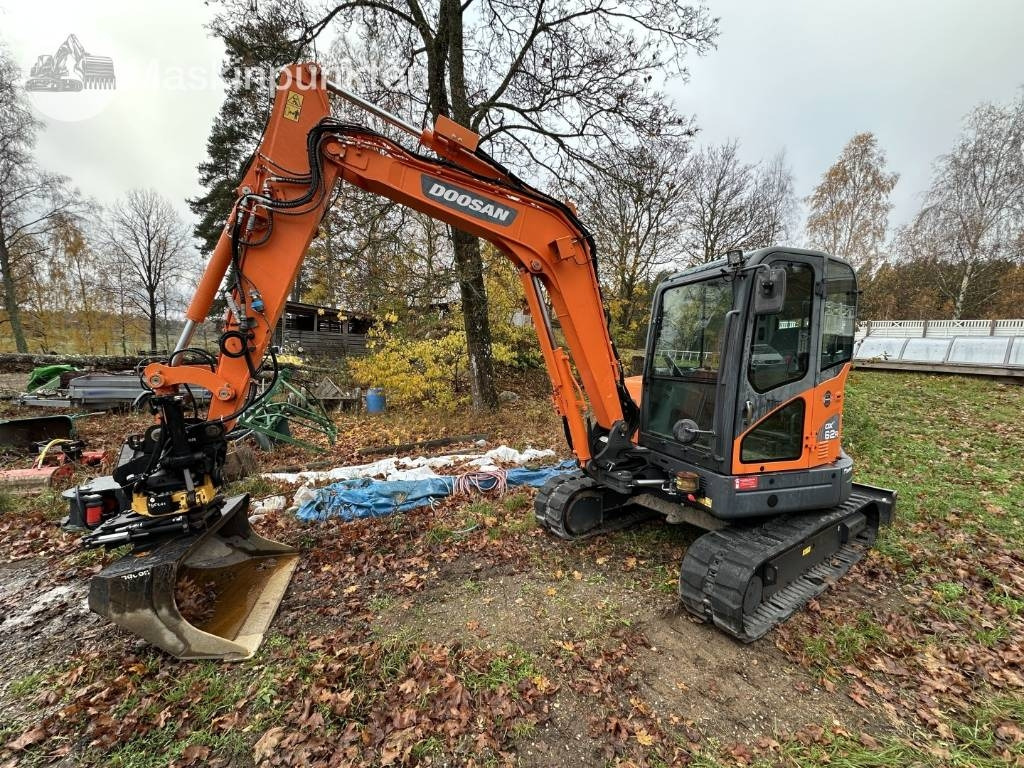 Doosan DX 62 R - Mini escavadeira: foto 1 Doosan DX 62 R - Mini escavadeira: foto 1