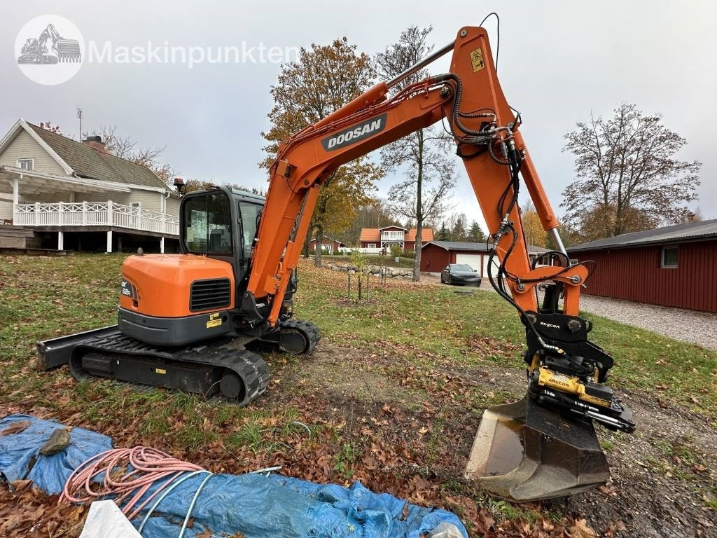 Doosan DX 62 R - Mini escavadeira: foto 3 Doosan DX 62 R - Mini escavadeira: foto 3
