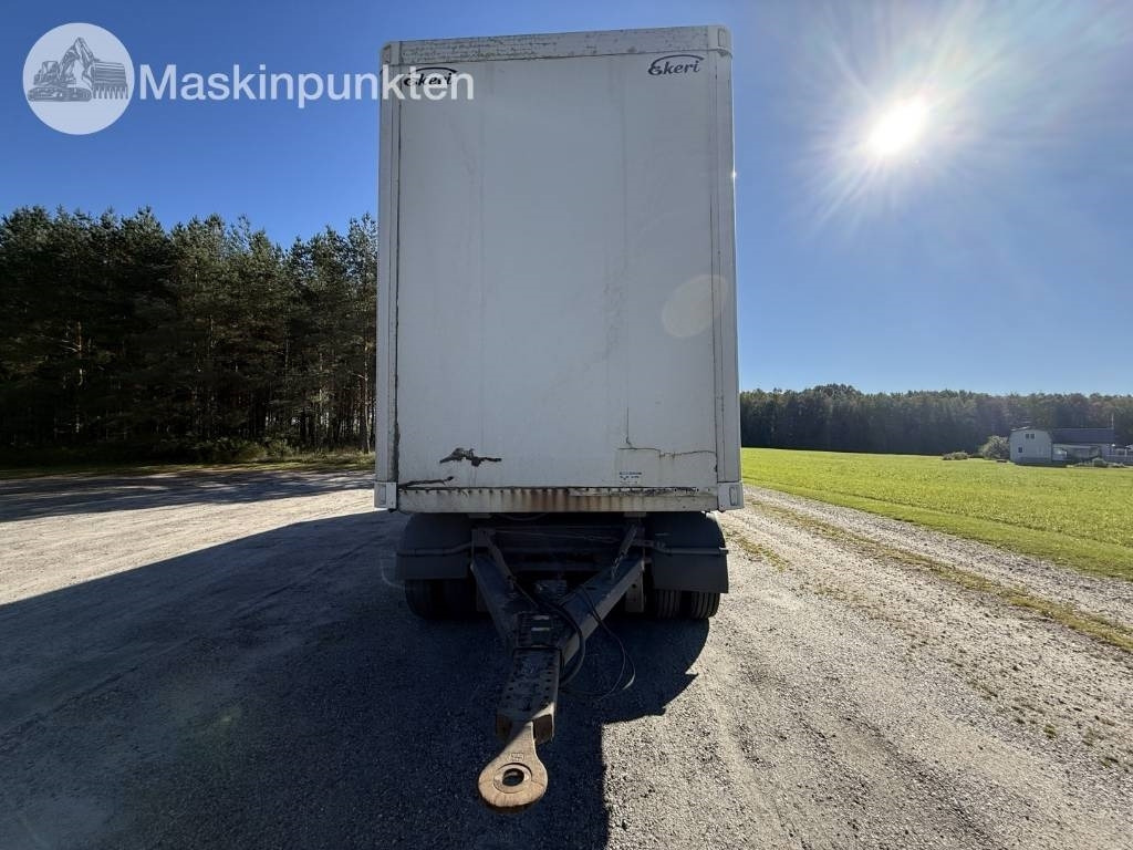 Ekeri L4  - Reboque furgão: foto 2 Ekeri L4  - Reboque furgão: foto 2