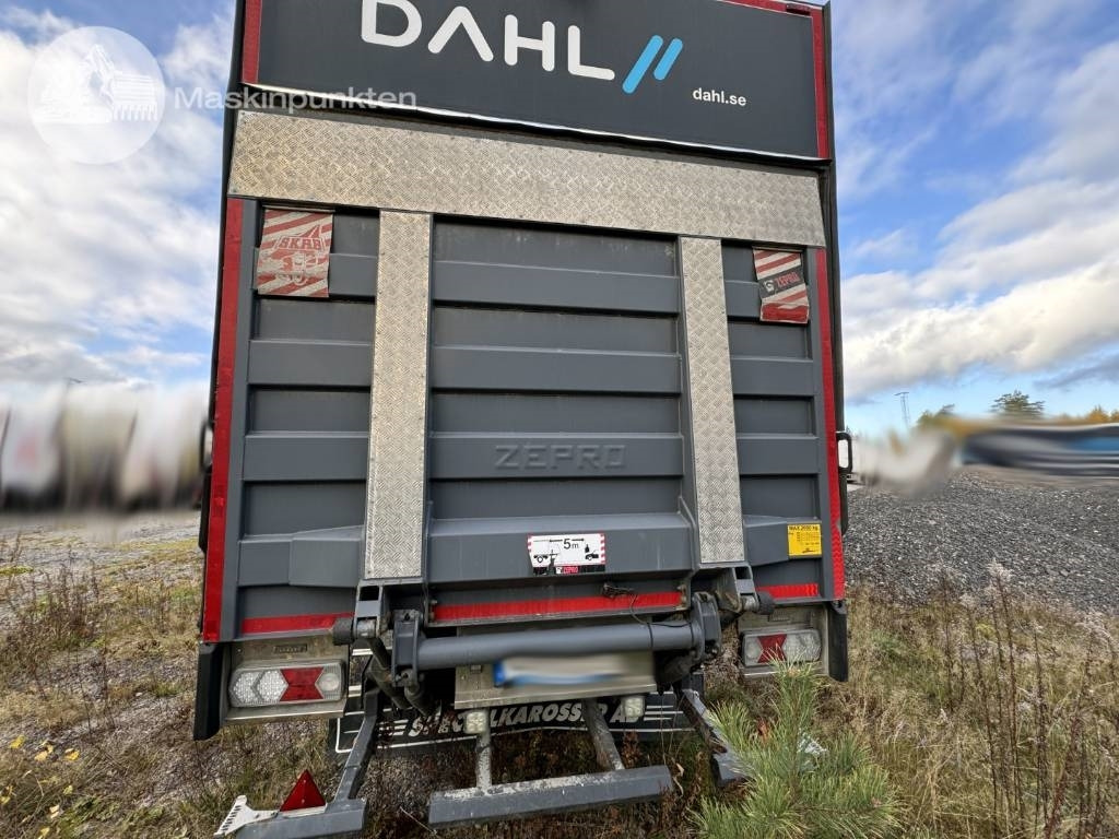 HFR 1 axlad semitrailer med truck! - Semi-reboque furgão: foto 5 HFR 1 axlad semitrailer med truck! - Semi-reboque furgão: foto 5