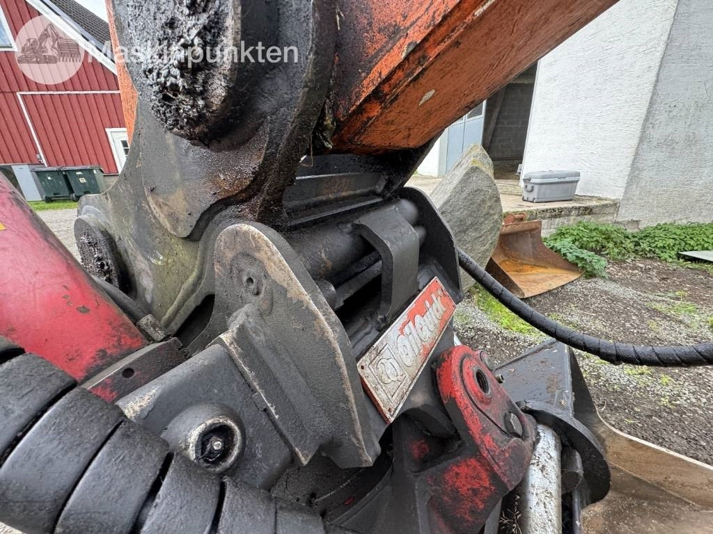 Locação financeira de Hitachi ZX 140 W-3 Hitachi ZX 140 W-3: foto 36 Locação financeira de Hitachi ZX 140 W-3 Hitachi ZX 140 W-3: foto 36