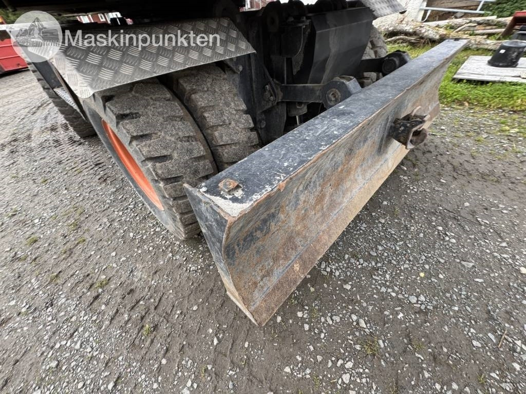 Locação financeira de Hitachi ZX 140 W-3 Hitachi ZX 140 W-3: foto 12 Locação financeira de Hitachi ZX 140 W-3 Hitachi ZX 140 W-3: foto 12