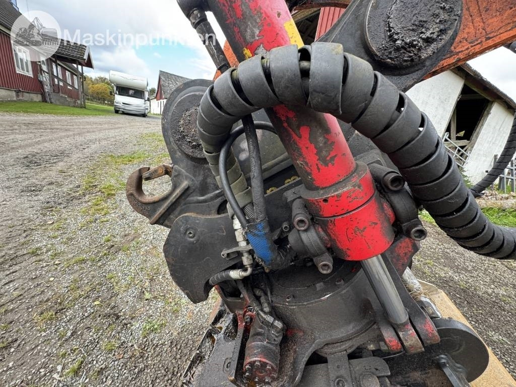 Locação financeira de Hitachi ZX 140 W-3 Hitachi ZX 140 W-3: foto 35 Locação financeira de Hitachi ZX 140 W-3 Hitachi ZX 140 W-3: foto 35