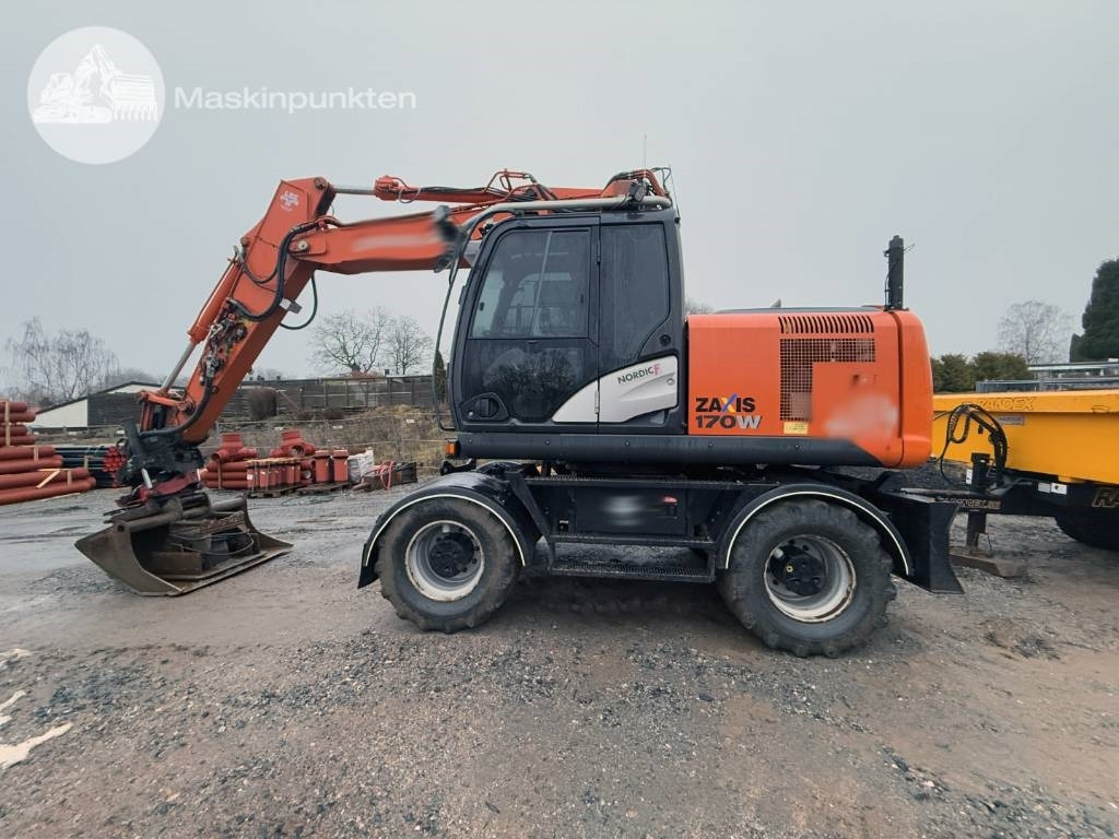 Hitachi ZX 170 W-5 B - Escavadeira de rodas: foto 2 Hitachi ZX 170 W-5 B - Escavadeira de rodas: foto 2
