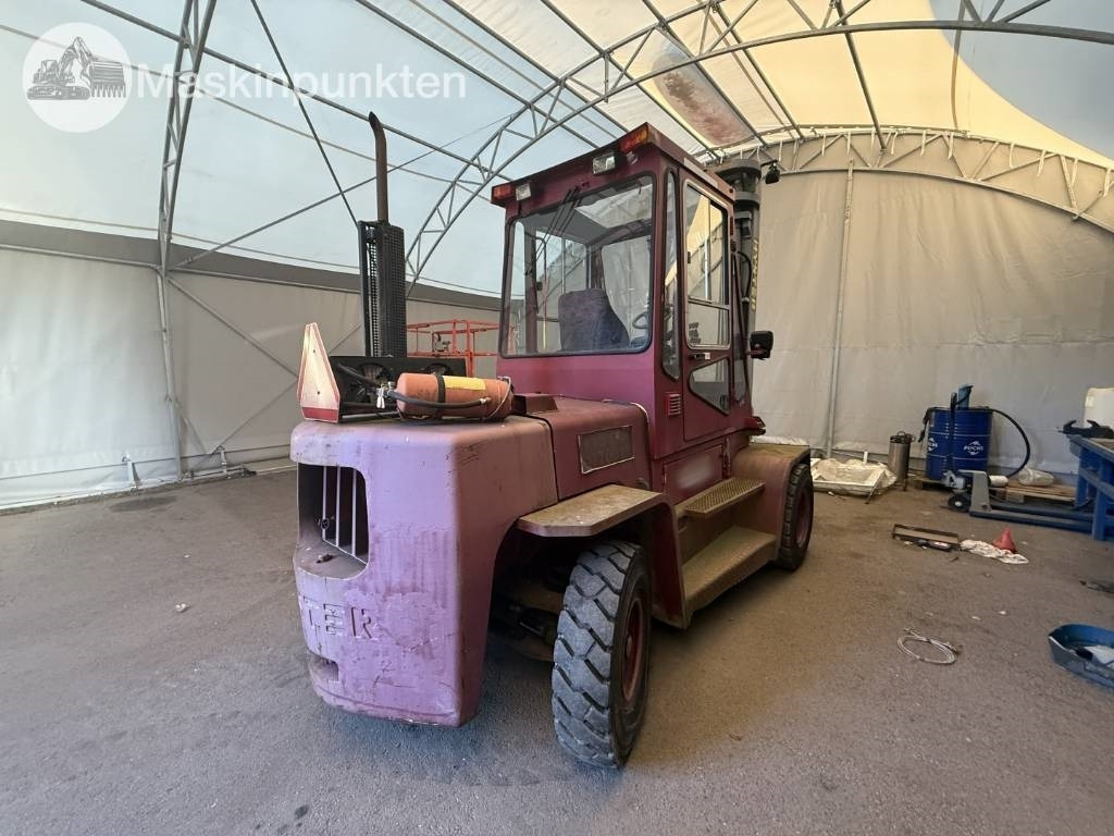 Hyster H 7.00 XL  - Empilhador a diesel: foto 5 Hyster H 7.00 XL  - Empilhador a diesel: foto 5