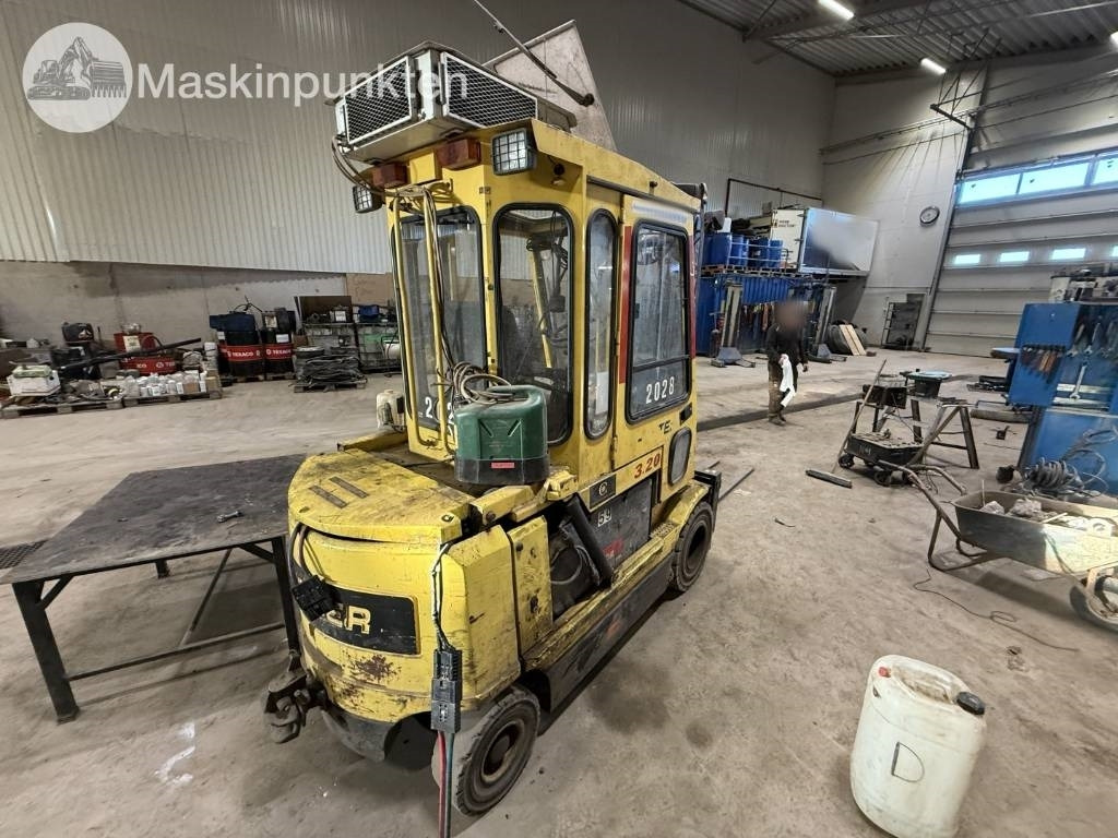 Hyster J 3.20 XM - Empilhador elétrico: foto 5 Hyster J 3.20 XM - Empilhador elétrico: foto 5