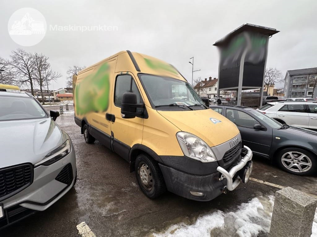 Iveco Daily 35 S13 V - Furgão: foto 1 Iveco Daily 35 S13 V - Furgão: foto 1