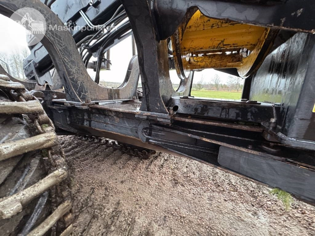 Forwarder John Deere 1910 G: foto 37