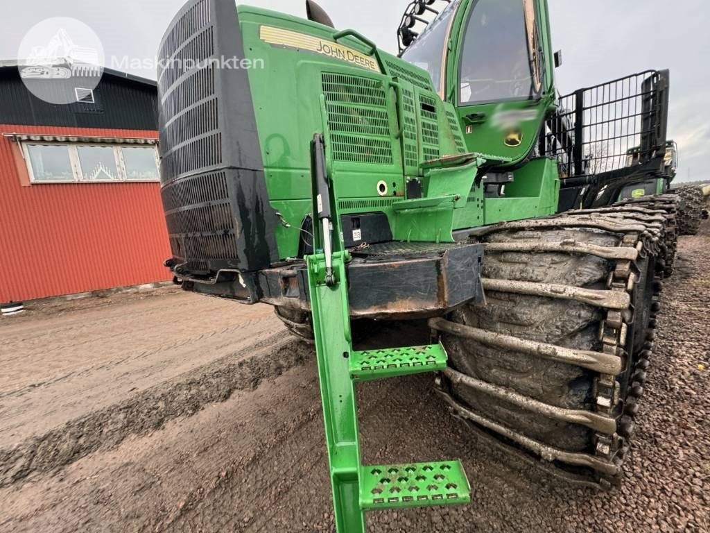 Forwarder John Deere 1910 G: foto 50
