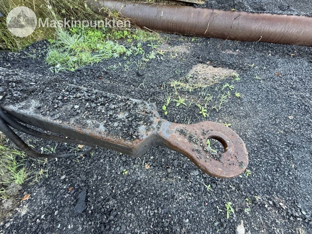 Jyki V 42 T0 - Reboque transporte de madeira: foto 3 Jyki V 42 T0 - Reboque transporte de madeira: foto 3