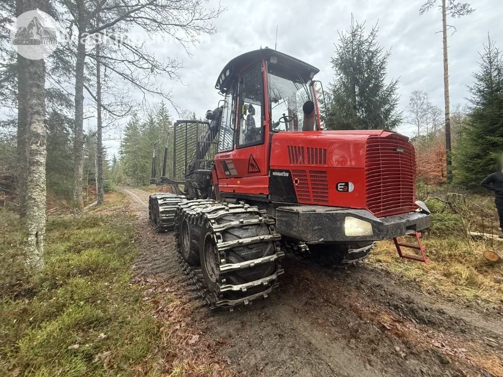 Komatsu 835 - Forwarder: foto 3 Komatsu 835 - Forwarder: foto 3