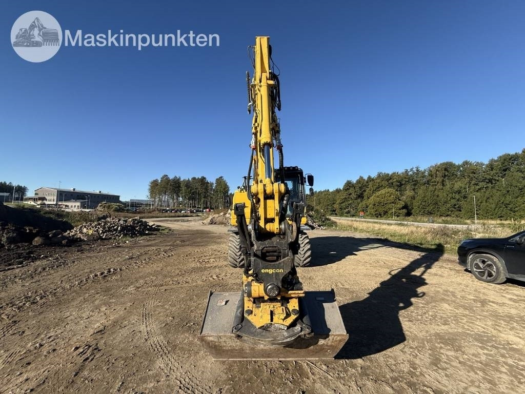 Komatsu PW 160 - Escavadeira de rodas: foto 2 Komatsu PW 160 - Escavadeira de rodas: foto 2
