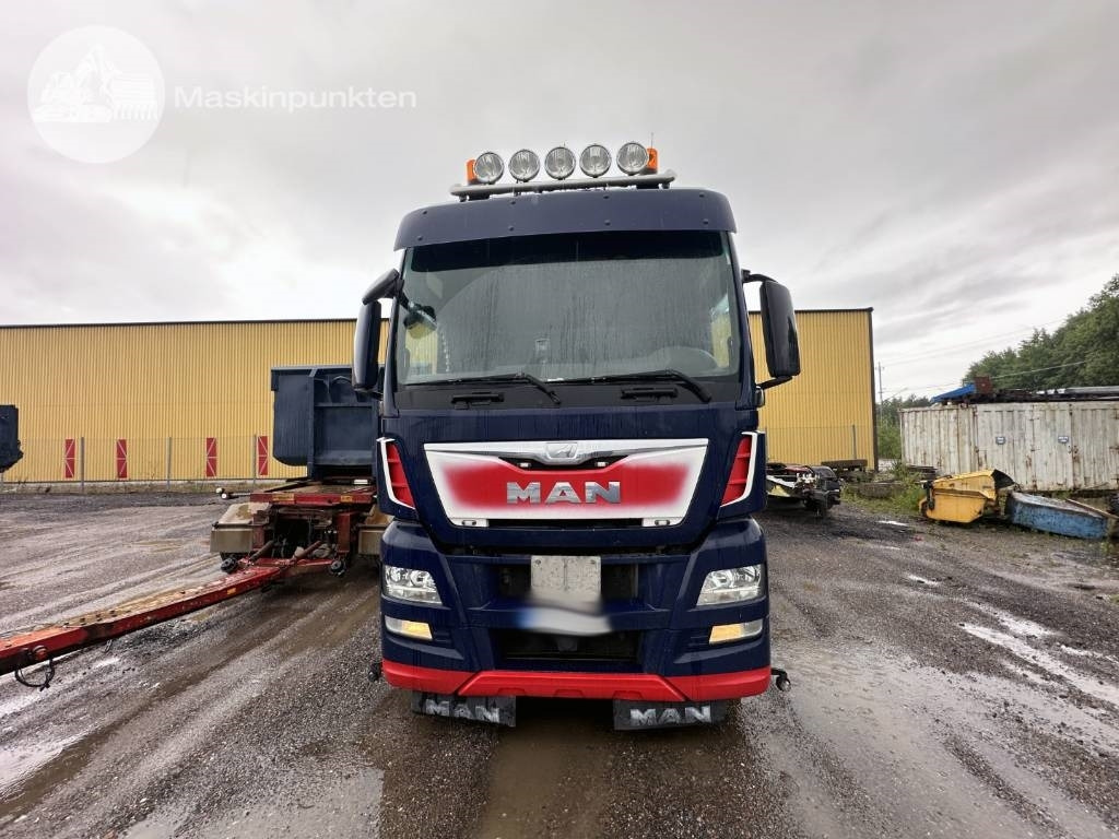 MAN TGX 26.480 - Camião furgão: foto 2 MAN TGX 26.480 - Camião furgão: foto 2