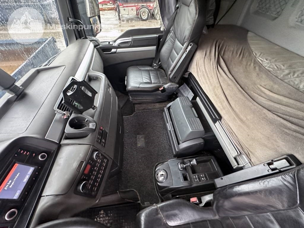 Camião furgão MAN TGX 26.480: foto 16
