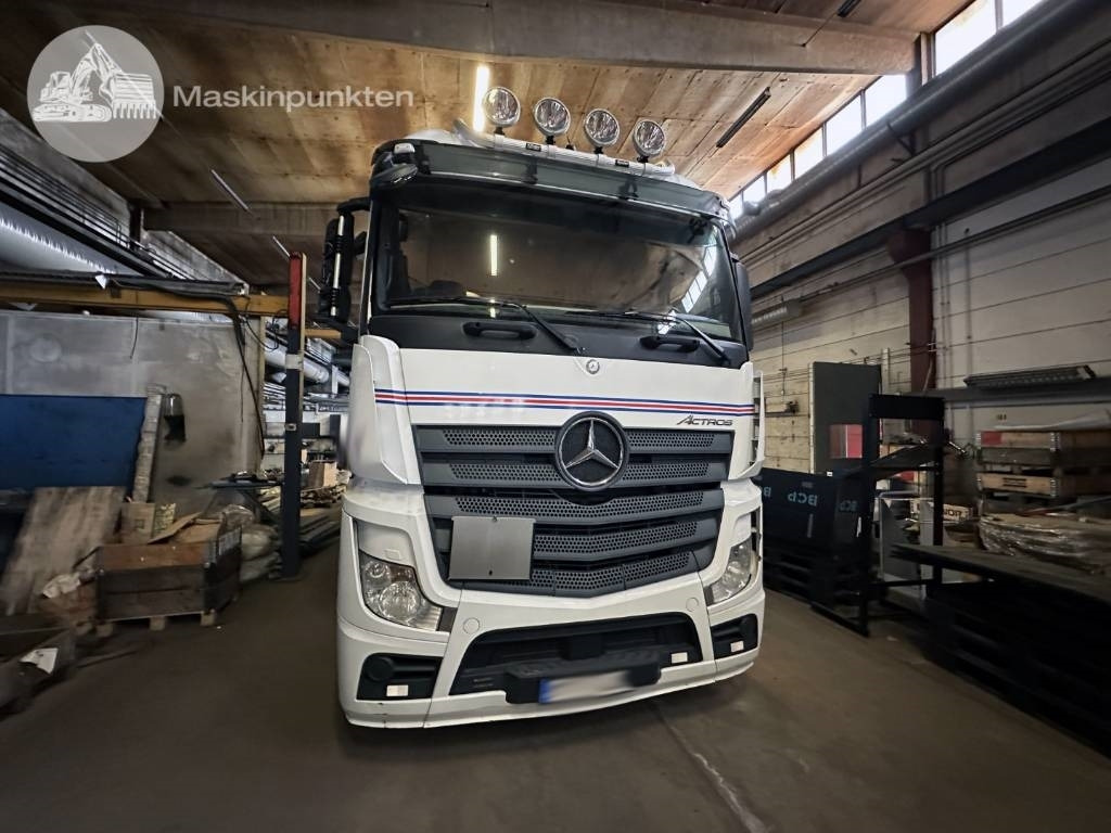 Mercedes-Benz Actros 2545 - Camião furgão: foto 2 Mercedes-Benz Actros 2545 - Camião furgão: foto 2