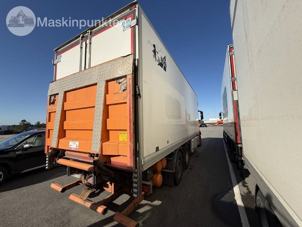 Mercedes-Benz Actros 2551 - Camião frigorífico: foto 4 Mercedes-Benz Actros 2551 - Camião frigorífico: foto 4