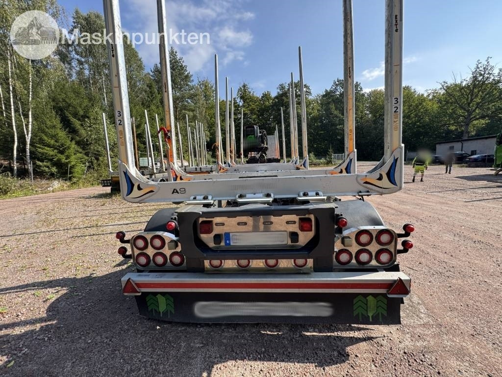 Mjölbysläpet Timmersläp - Reboque transporte de madeira: foto 3 Mjölbysläpet Timmersläp - Reboque transporte de madeira: foto 3