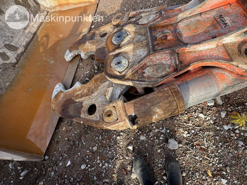 Tesoura de demolição NPK SV 250: foto 11 Tesoura de demolição NPK SV 250: foto 11