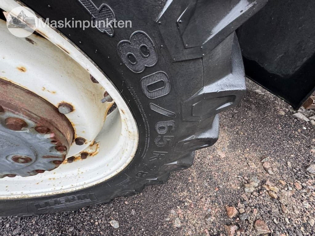 New Holland 8560  - Trator: foto 3 New Holland 8560  - Trator: foto 3