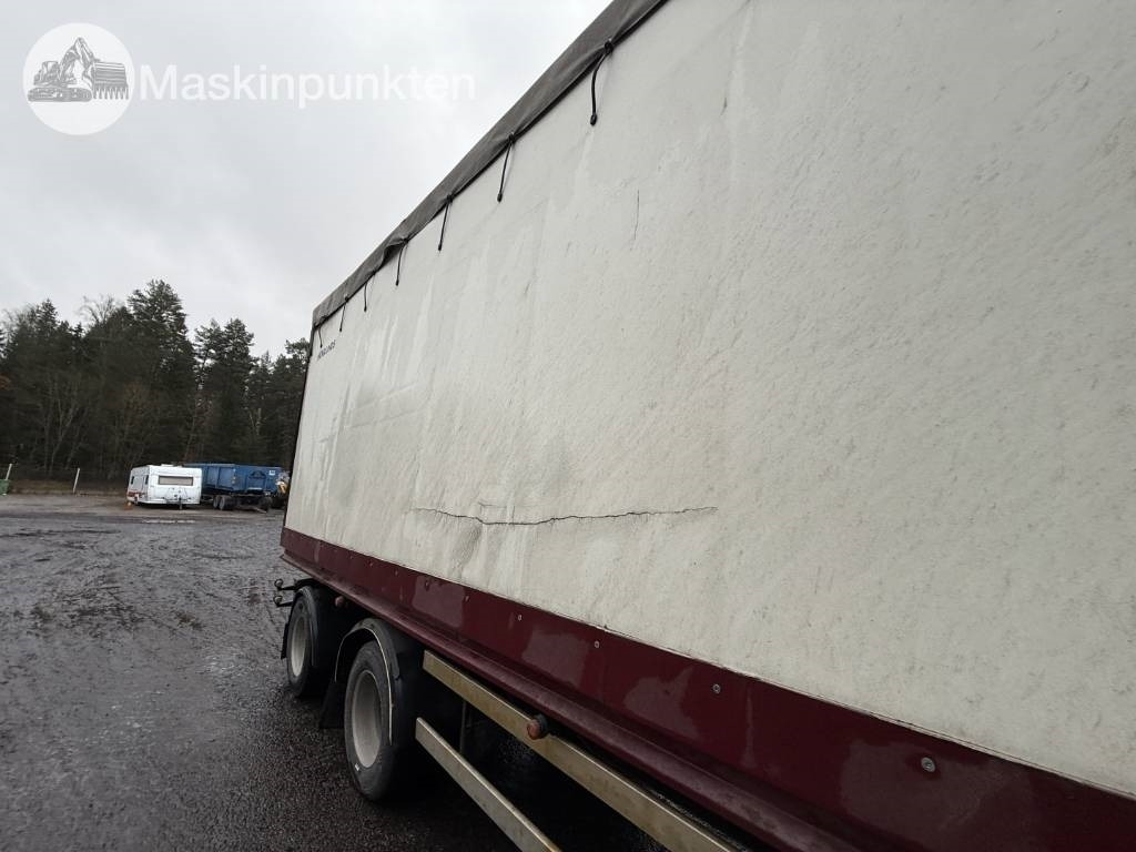 Parator ST 18-20 - Reboque transporte de madeira: foto 4 Parator ST 18-20 - Reboque transporte de madeira: foto 4