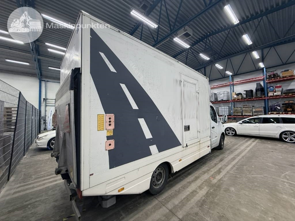 Renault Master 150 DCI - Carrinha de contentor: foto 5 Renault Master 150 DCI - Carrinha de contentor: foto 5