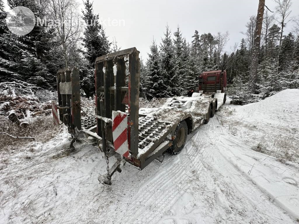 Scania 124 G Dunderbygge - Camião de transporte de madeira: foto 5 Scania 124 G Dunderbygge - Camião de transporte de madeira: foto 5