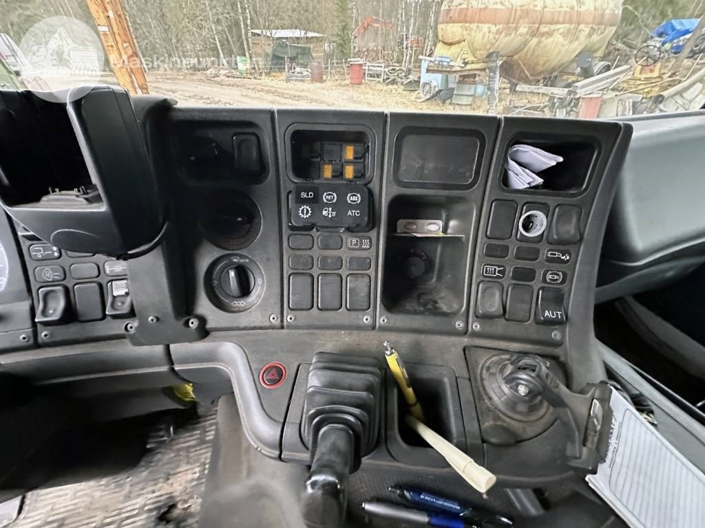 Camião furgão Scania P 94-310: foto 25