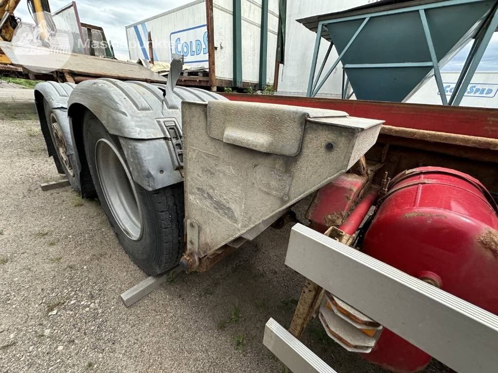 Camião transportador de contêineres/ Caixa móvel Scania R 124 LB: foto 14