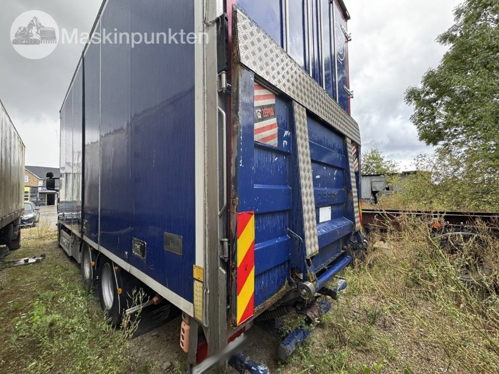 Scania R 420 LB - Camião furgão: foto 2 Scania R 420 LB - Camião furgão: foto 2