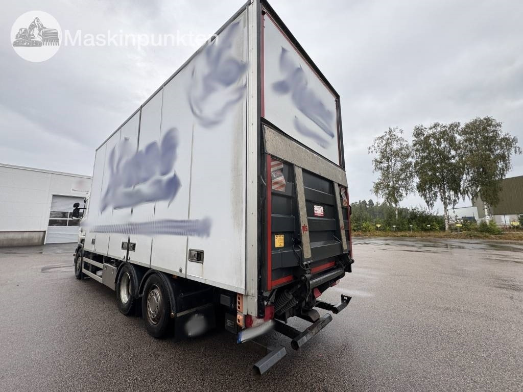 Scania R 490 - Camião furgão: foto 2 Scania R 490 - Camião furgão: foto 2