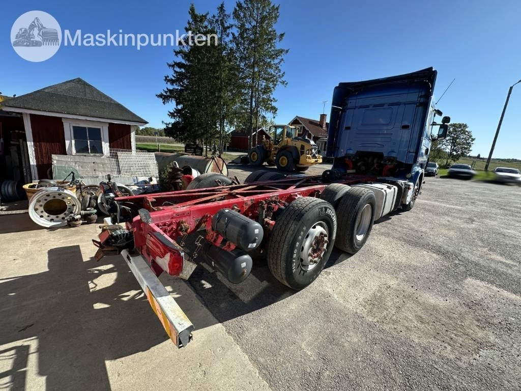 Scania R 560 LB - Camião chassi: foto 5 Scania R 560 LB - Camião chassi: foto 5