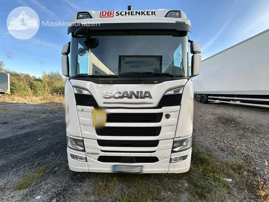 Scania R 580 - Camião furgão: foto 5 Scania R 580 - Camião furgão: foto 5