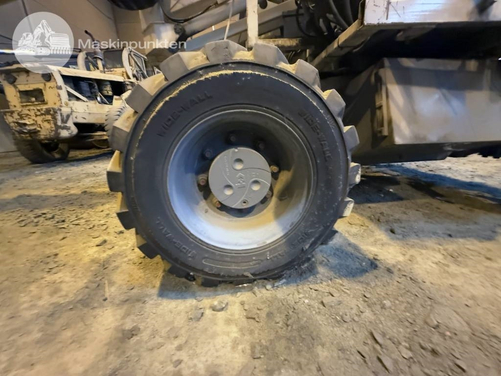 Plataforma articulada Terex TA 50 RT: foto 18
