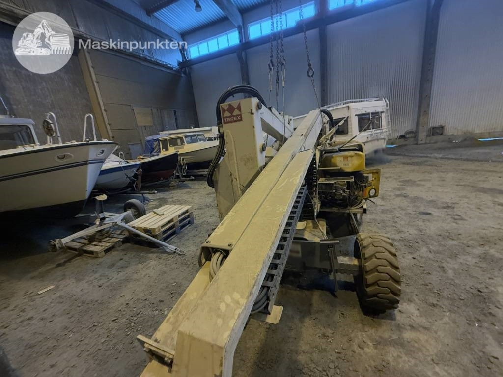 Plataforma articulada Terex TA 50 RT: foto 25