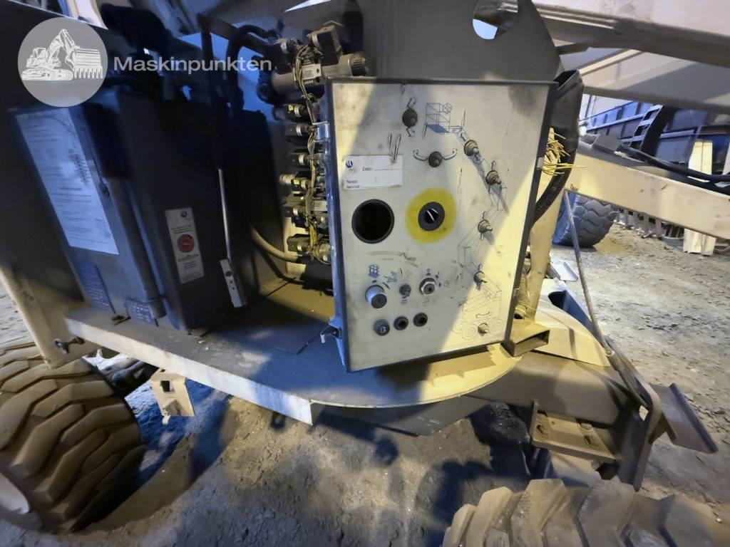 Plataforma articulada Terex TA 50 RT: foto 14
