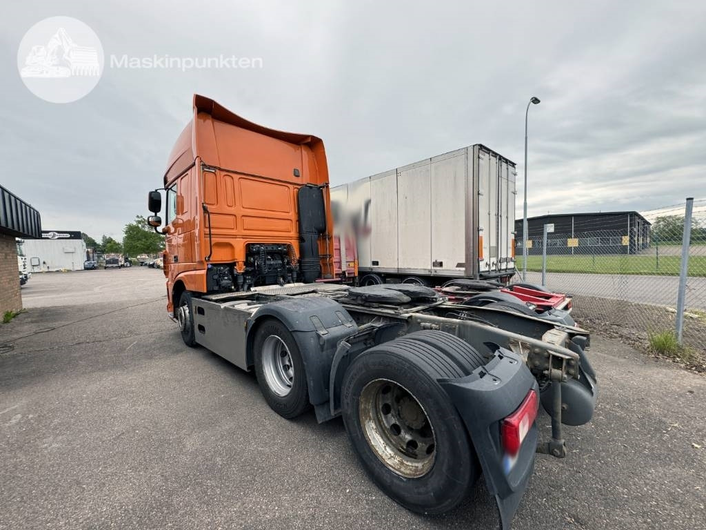 DAF XF 510 - Tractor: foto 2 DAF XF 510 - Tractor: foto 2