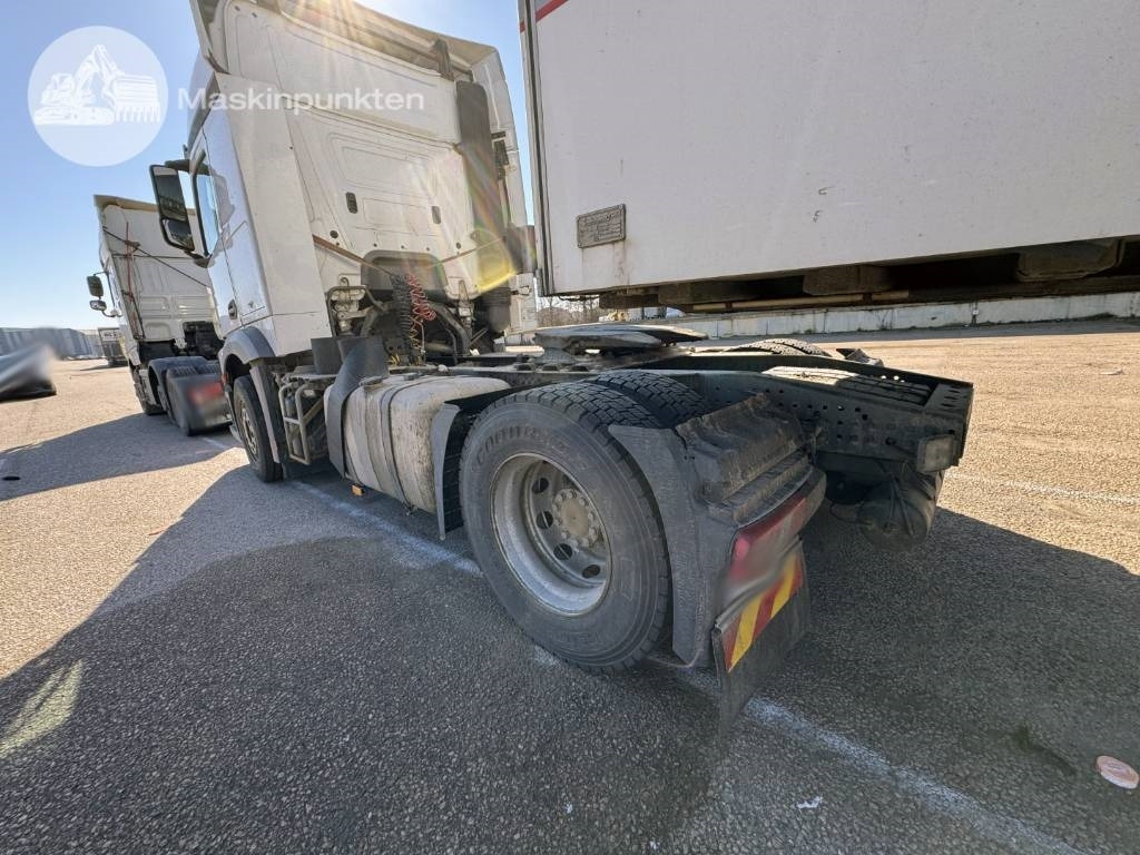 Mercedes-Benz Actros 1843 - Tractor: foto 4 Mercedes-Benz Actros 1843 - Tractor: foto 4