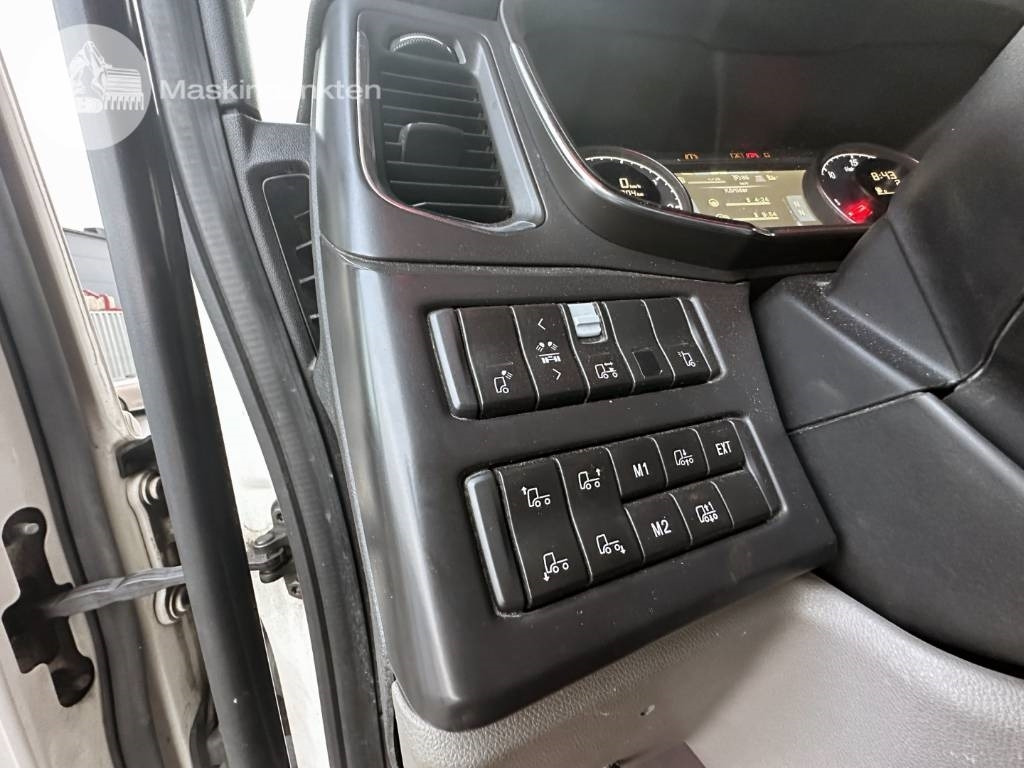 Tractor Scania R 540: foto 32