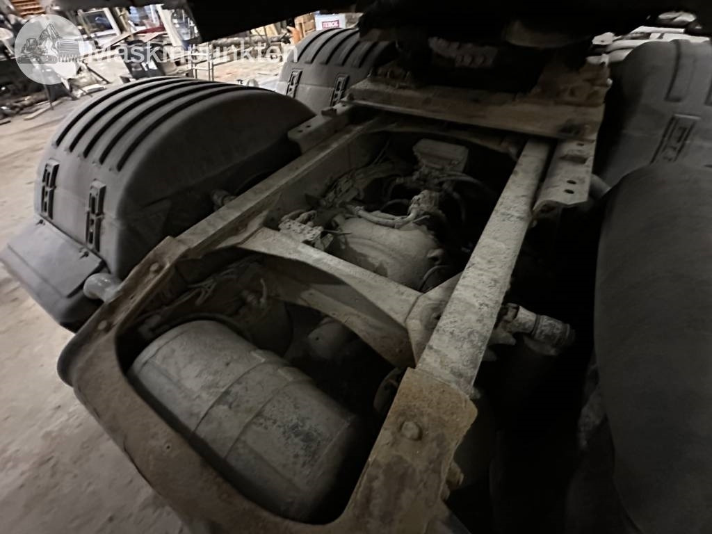 Tractor Scania R 560 gödseltrailer: foto 49 Tractor Scania R 560 gödseltrailer: foto 49