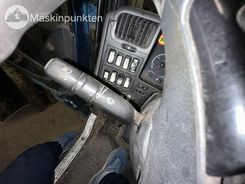 Tractor Scania R 560 gödseltrailer: foto 23 Tractor Scania R 560 gödseltrailer: foto 23