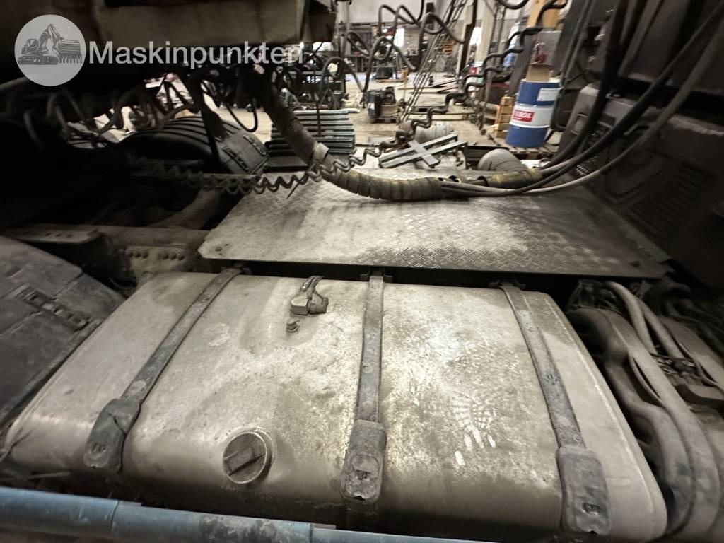 Tractor Scania R 560 gödseltrailer: foto 44 Tractor Scania R 560 gödseltrailer: foto 44