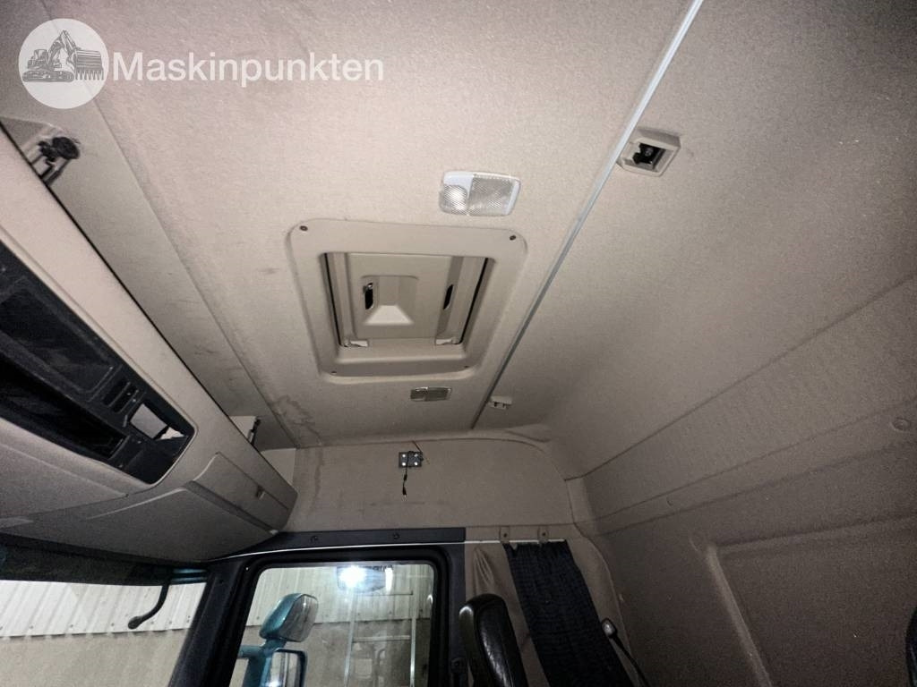 Tractor Scania R 560 gödseltrailer: foto 17 Tractor Scania R 560 gödseltrailer: foto 17