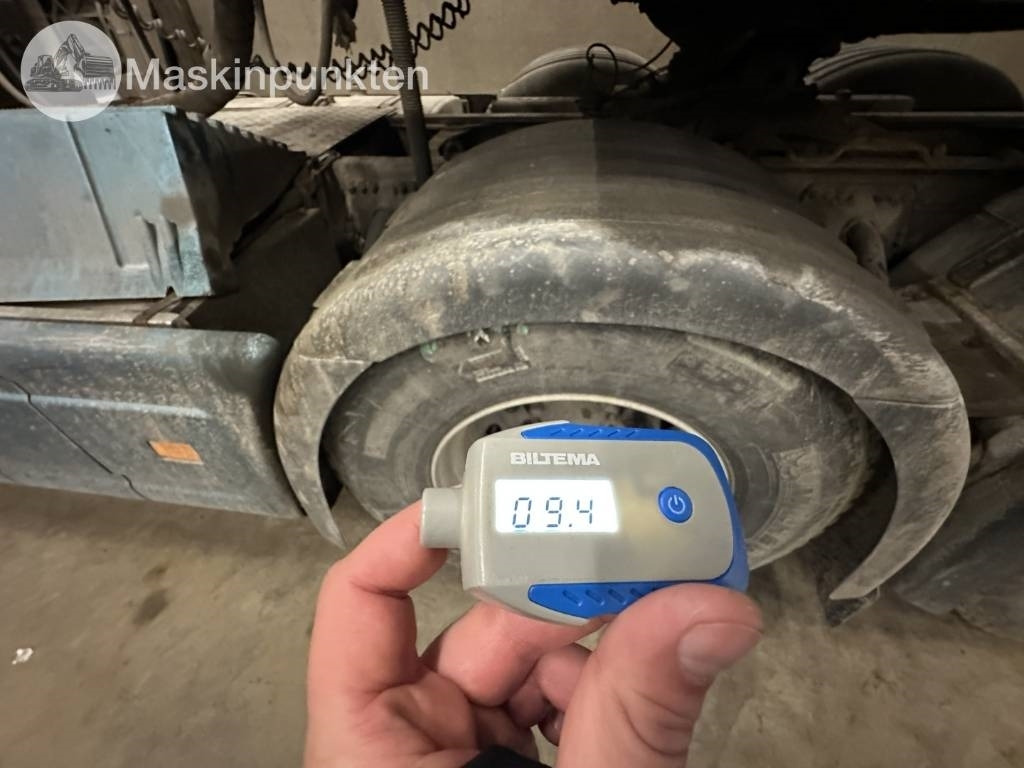 Tractor Scania R 560 gödseltrailer: foto 34 Tractor Scania R 560 gödseltrailer: foto 34