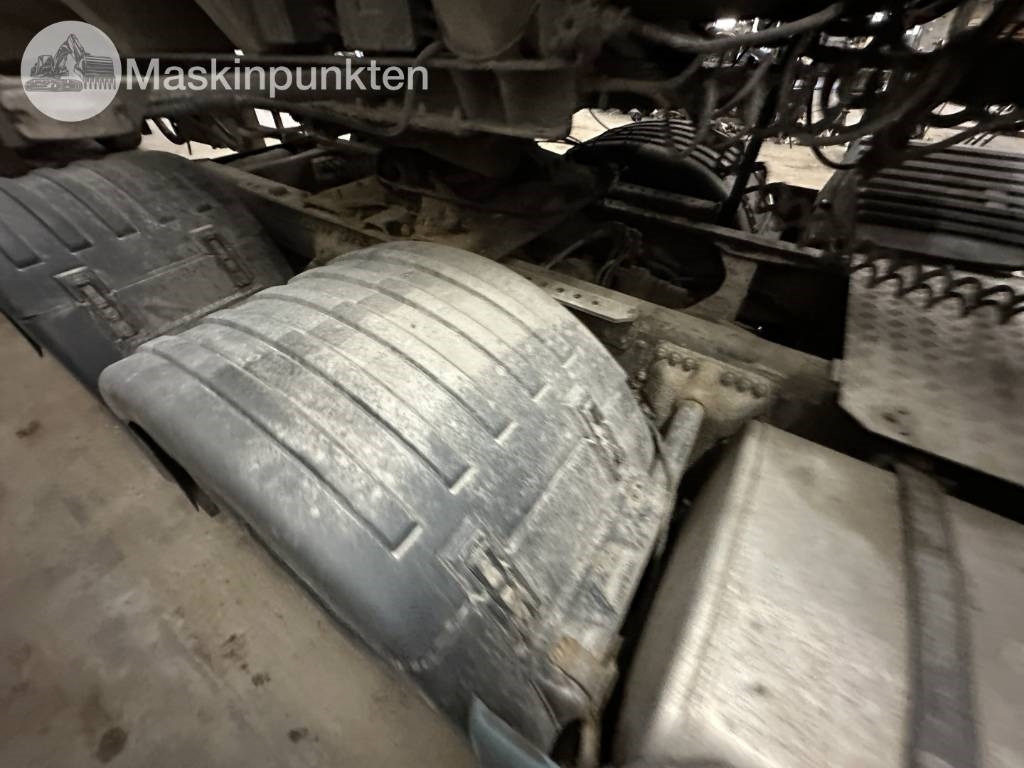 Tractor Scania R 560 gödseltrailer: foto 46 Tractor Scania R 560 gödseltrailer: foto 46