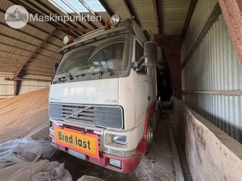 Volvo FH 12 - Tractor: foto 1 Volvo FH 12 - Tractor: foto 1