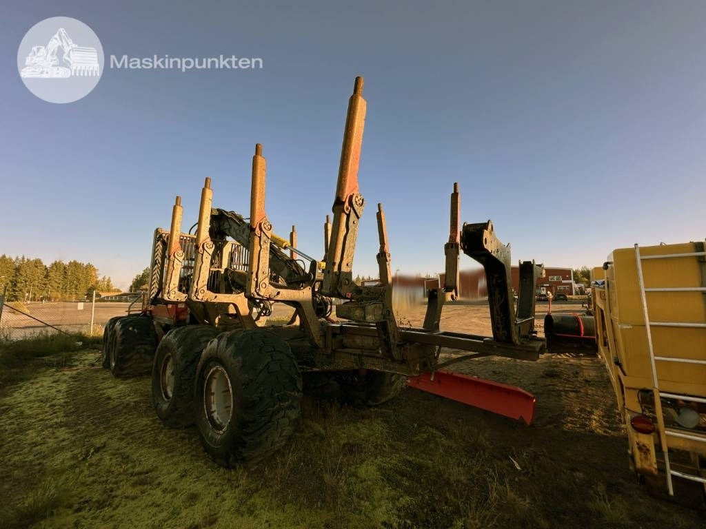 Valmet 890.3 - Forwarder: foto 4 Valmet 890.3 - Forwarder: foto 4