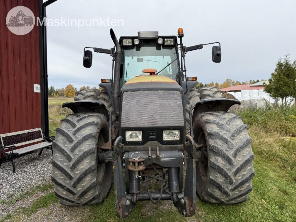 Valtra Valmet 8350-4 - Trator: foto 2 Valtra Valmet 8350-4 - Trator: foto 2
