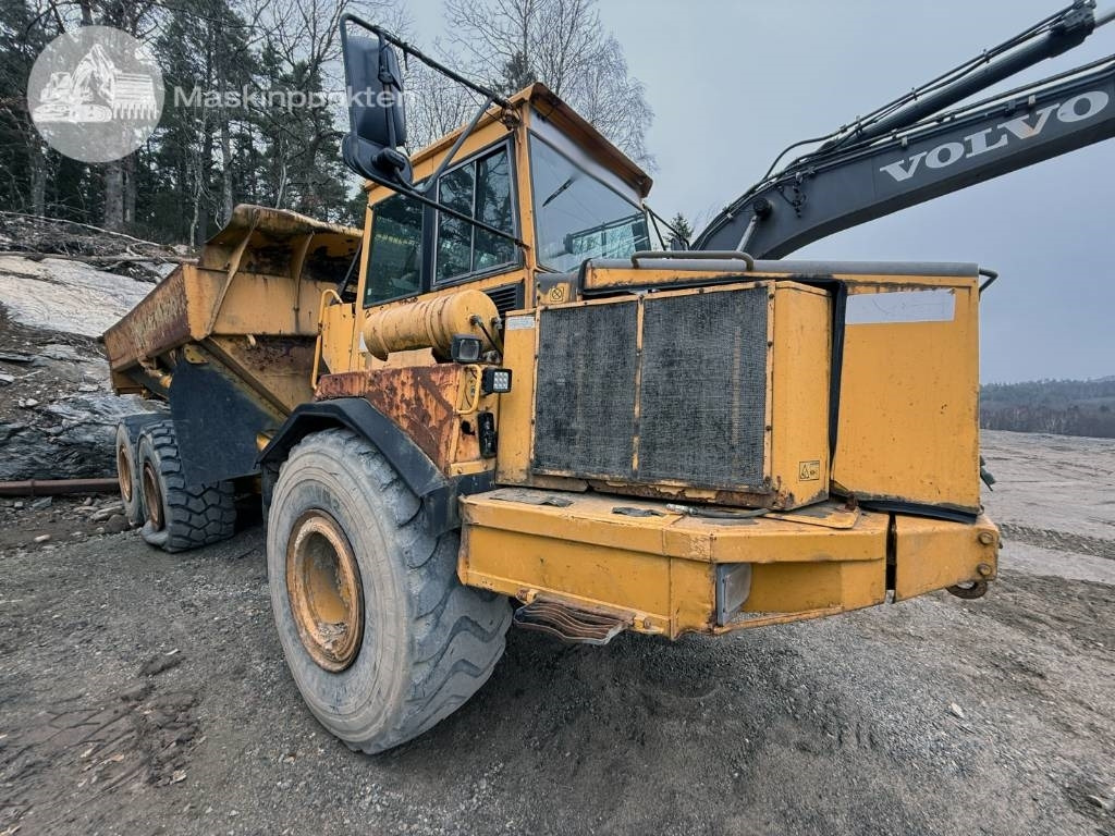Volvo A 25 C - Caminhão articulado: foto 2 Volvo A 25 C - Caminhão articulado: foto 2